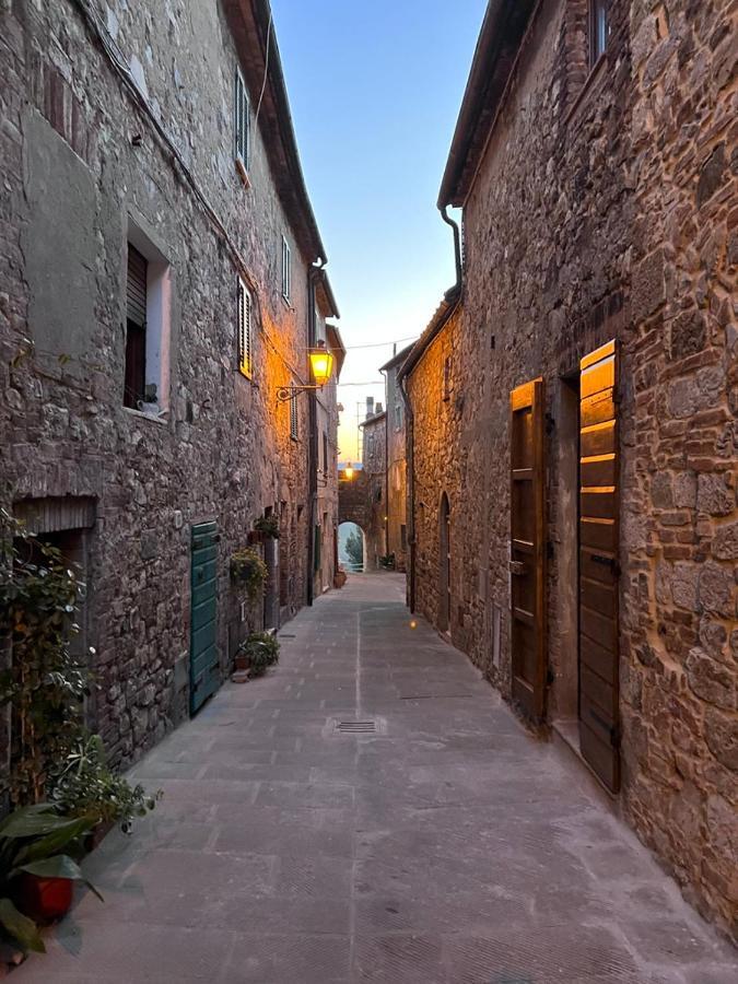 Il Cantuccio Di Monteverdi Marittimo, Borgo Di Canneto Canneto  Exterior photo